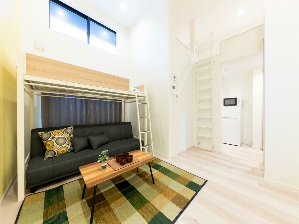 Ferienwohnung Trip Pod Yoshizuka B Fukuoka  Exterior foto