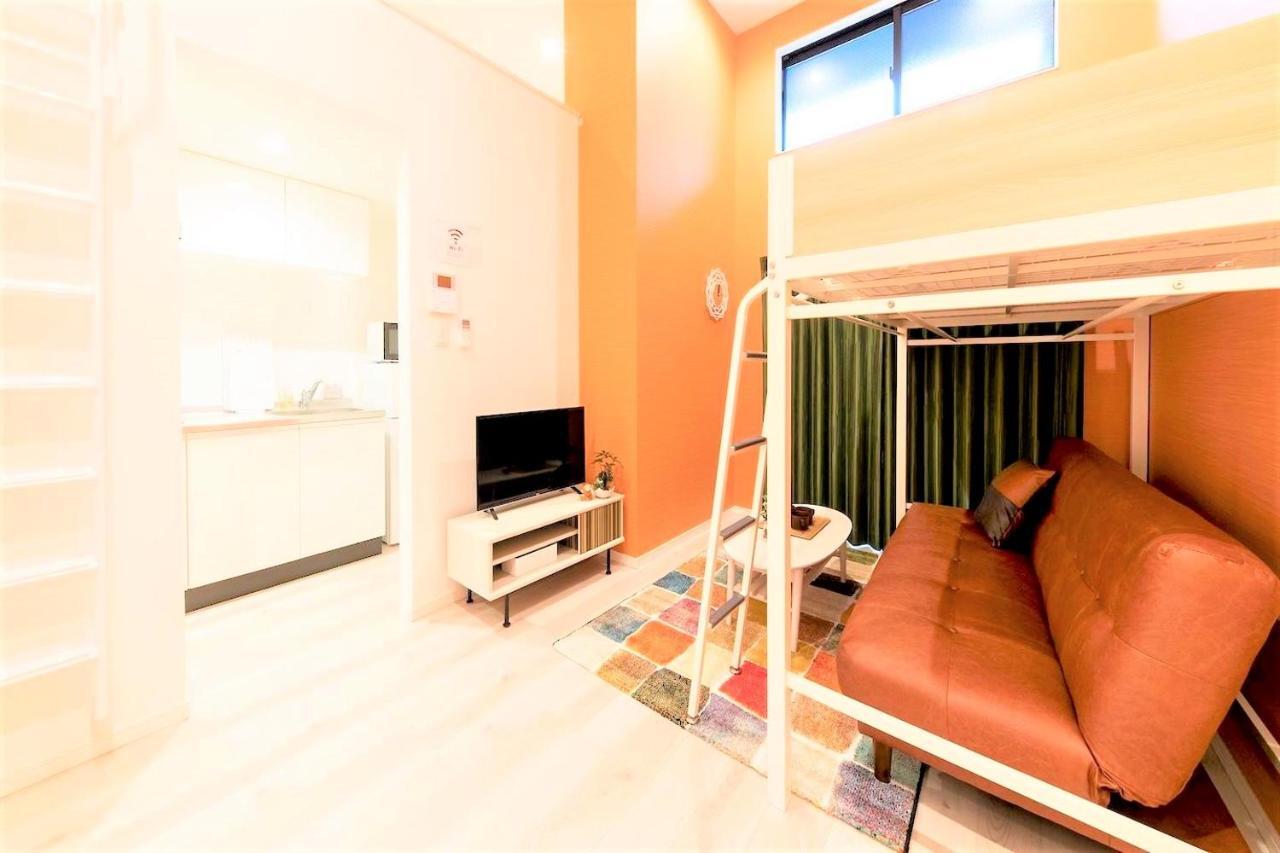 Ferienwohnung Trip Pod Yoshizuka B Fukuoka  Exterior foto